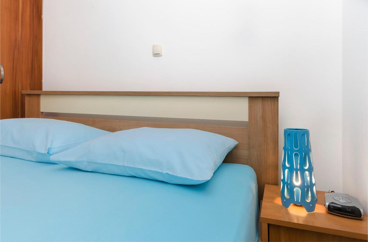 Milena Apartment Srima